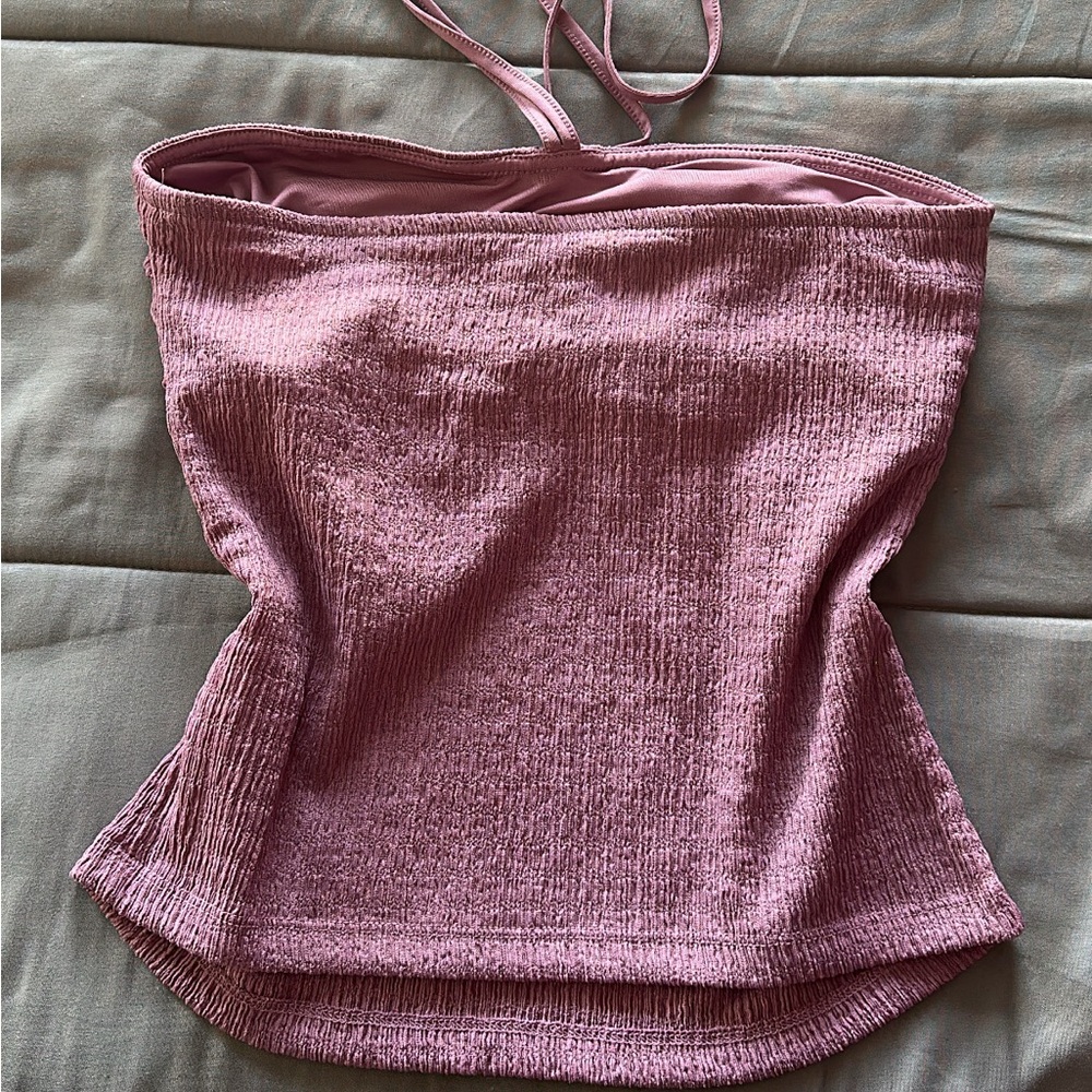 Halter Top - Picture 4 of 4